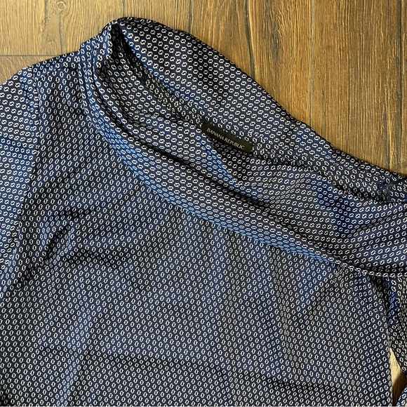 Banana Republic, one shoulder blouse SZ 2 - Picture 2 of 4